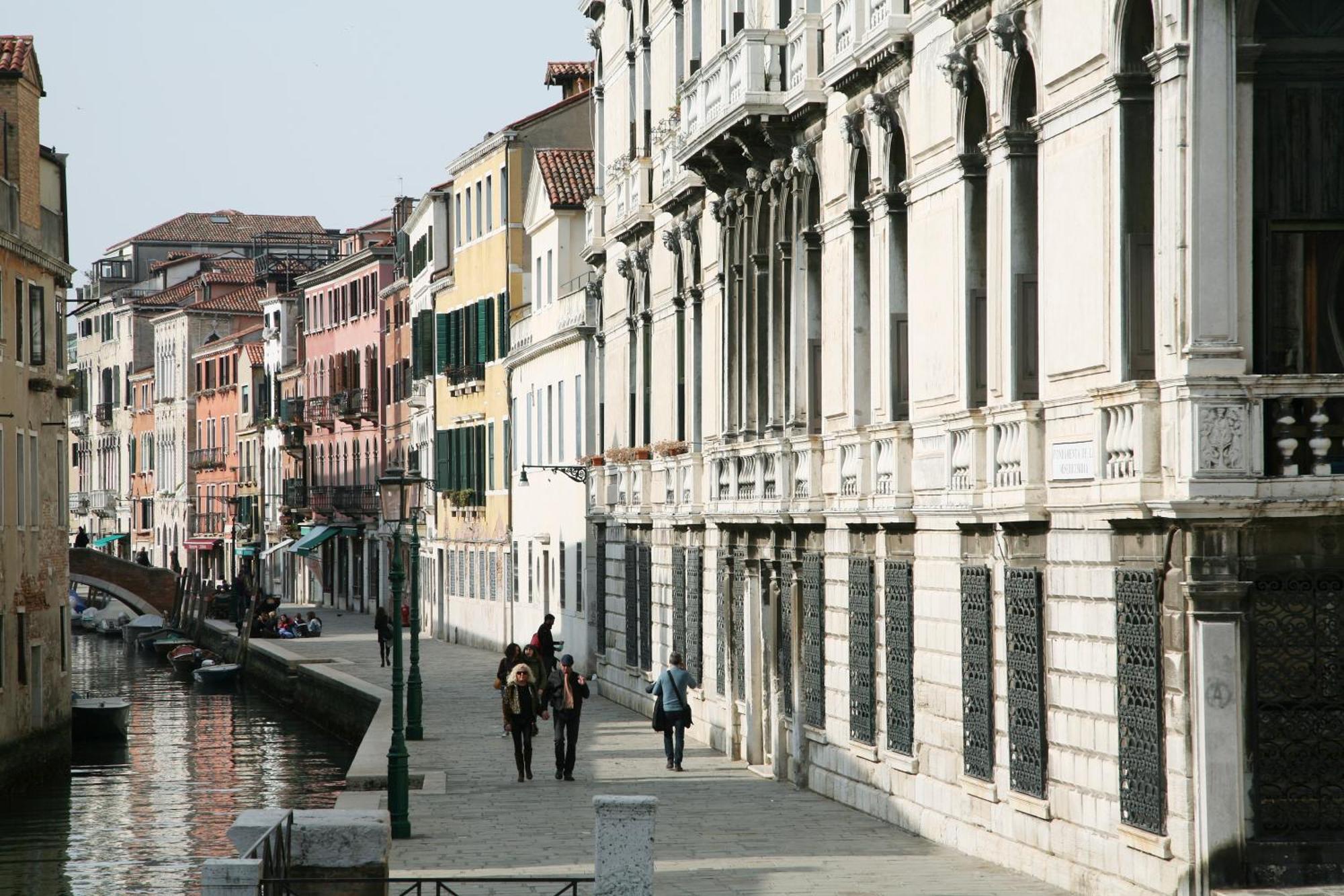 Ca Lezze Bell'Appartamento Nel Cuore Di Venezia Экстерьер фото